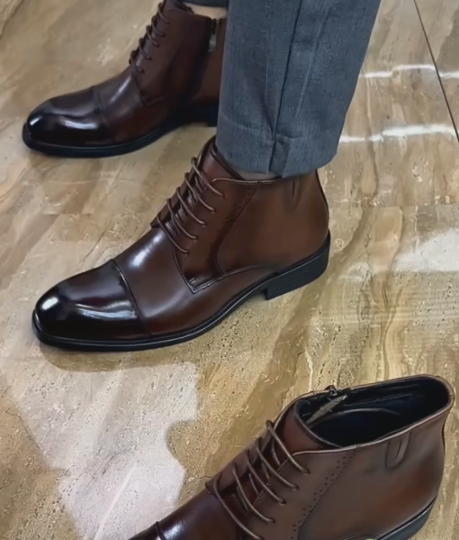 Men's Cap-Toe Brogue Chukka Boots