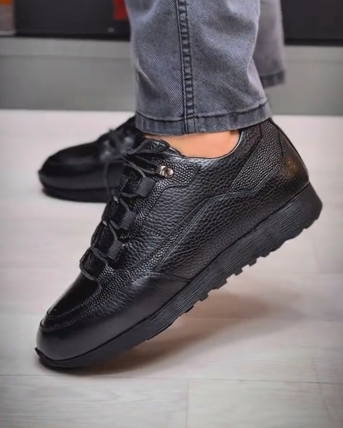 Men's Pebbled Leather Thick-Sole Casual Sneakers