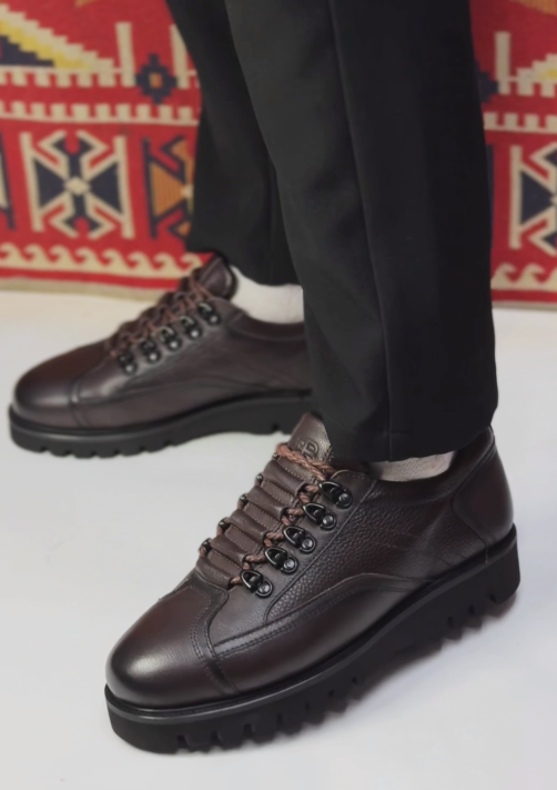 Men's Lug Sole Cap-Toe Dress Sneakers