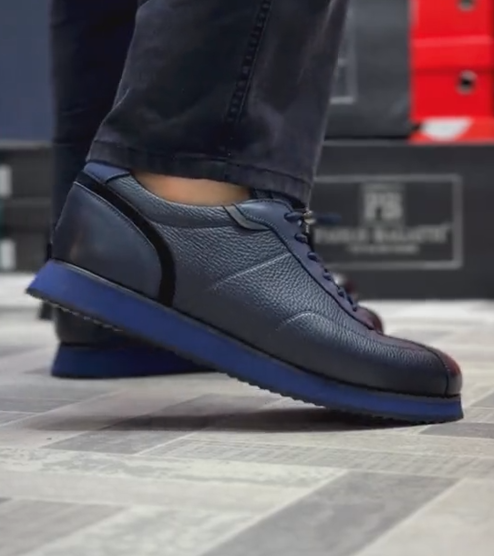 Men's Pebbled Leather Blue Sole Sneakers