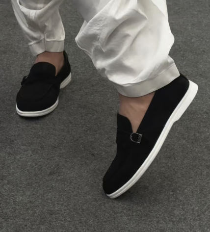Men's Suede Buckle Loafers