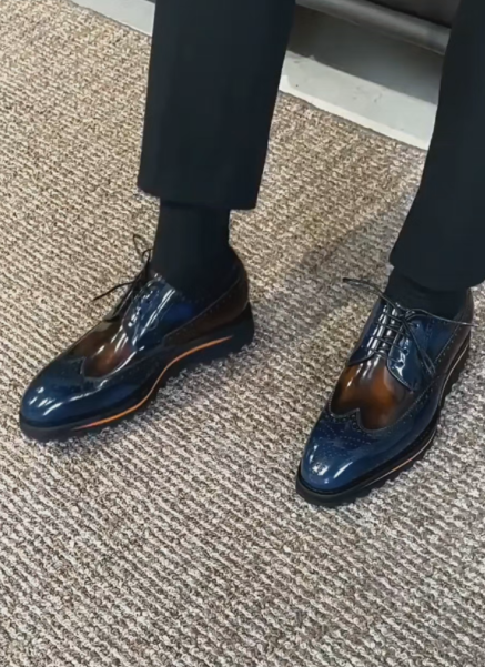 Men's Gradient Brogue Dress Shoes
