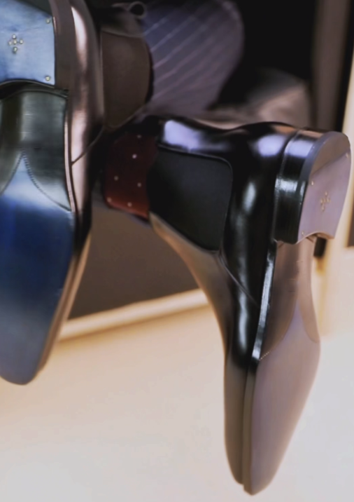 Men's Hand-Polished Black Chelsea Boots