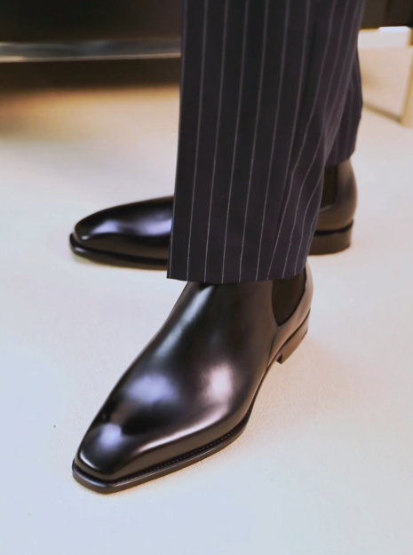 Men's Hand-Polished Black Chelsea Boots