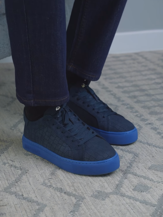 Men's Croc-Embossed Suede Casual Sneakers