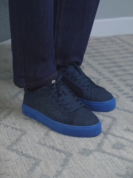 Men's Croc-Embossed Suede Casual Sneakers