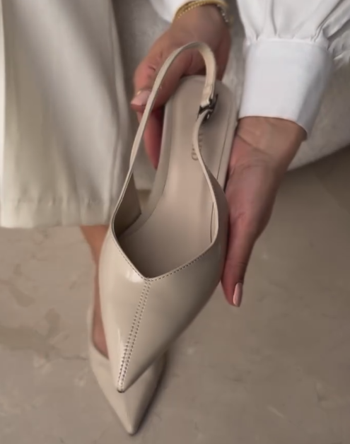 Ladies' Sculptural V-Cut Backless Stiletto Pumps