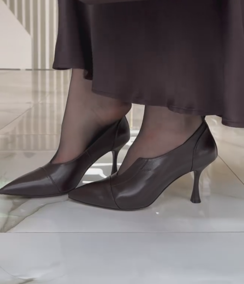 Ladies' Leather Pointed-Toe Sculptural Heel Pumps