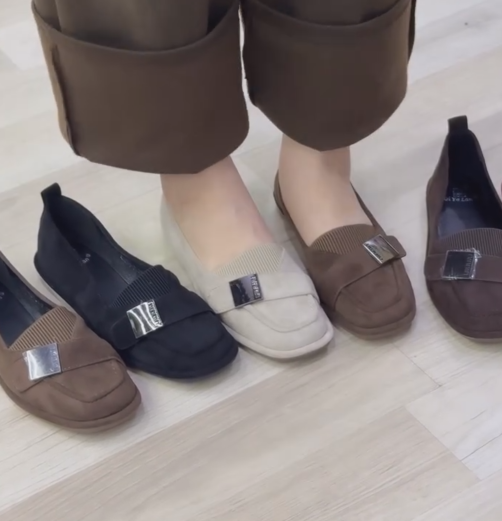 Ladies' Slip-On Comfort Casual Flats
