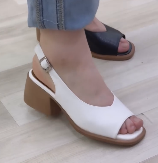 Ladies' Peep-Toe Slingback Block Heel Sandals