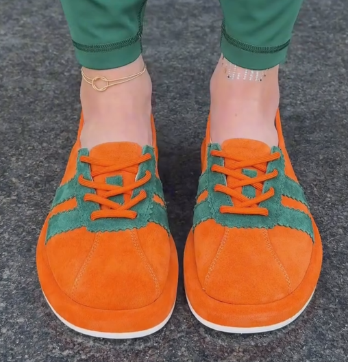 Women's Retro Color-Block Lace-Up Soft Sole Walking Shoes