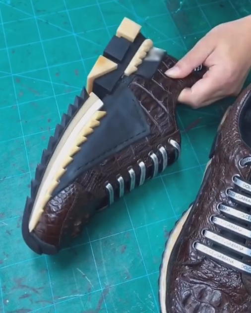 Men's Luxury Handcrafted Retro Casual Sneakers