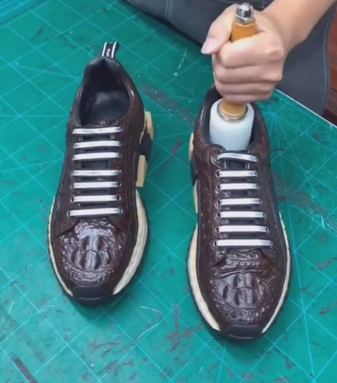 Men's Luxury Handcrafted Retro Casual Sneakers