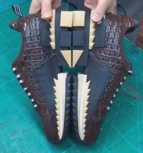 Men's Luxury Handcrafted Retro Casual Sneakers