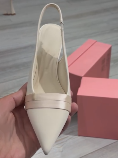 Women's Pointed Toe Slingback Kitten Heel Pumps