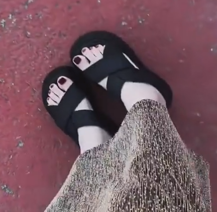 Ladies' Casual Chunky Sole Open-Toe Slides