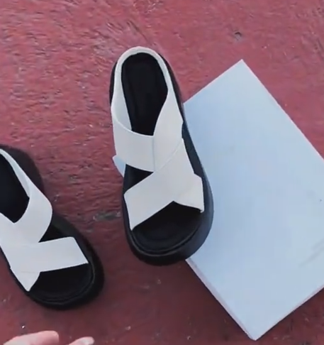 Ladies' Casual Chunky Sole Open-Toe Slides