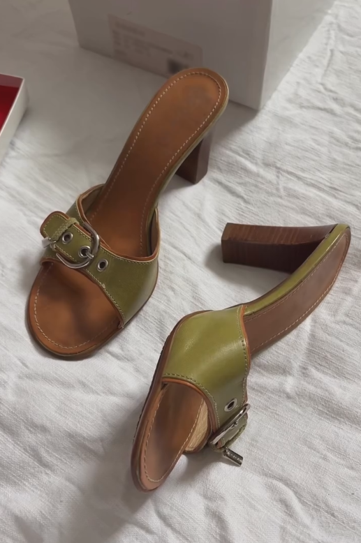 Vintage Buckle Detail Leather Block Heel Mules