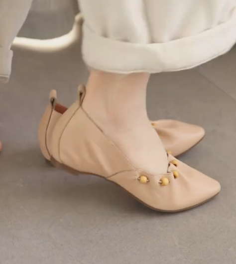 Vintage-Inspired Beaded Pointed Toe Leather Flats