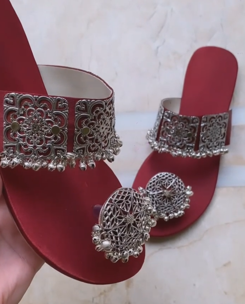 Ladies Ethnic Metal Embellished Toe Ring Slide Sandals