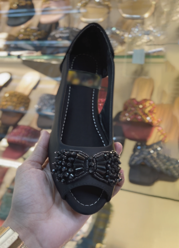 Ladies Beaded Bow Peep-Toe Slingback Sandals