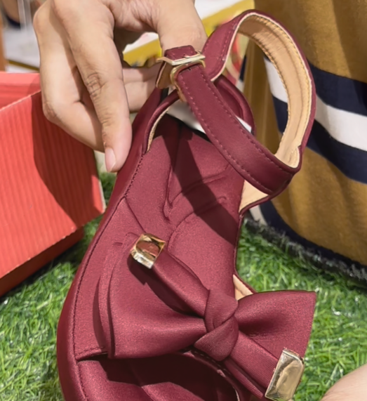 Ladies Bow Accent Ankle Strap Flat Sandals