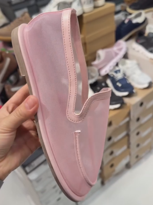 Ladies Mesh Breathable Slip-On Loafers