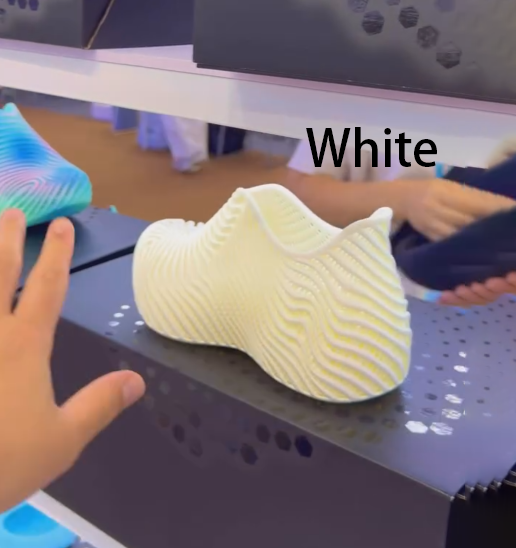 3D Printed Wave-Pattern Breathable Slip-On Sneakers