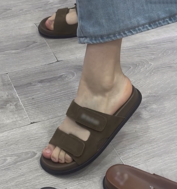 Ladies Adjustable Dual Strap Suede Slide Sandals