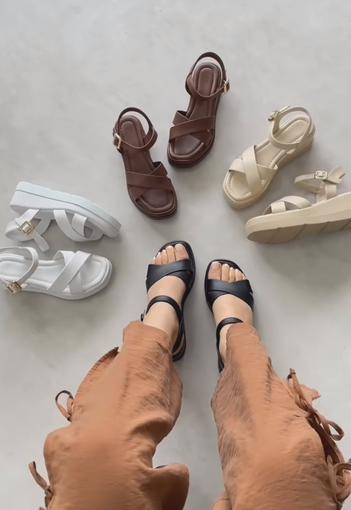 Ladies' Crisscross Strap Platform Wedge Sandals