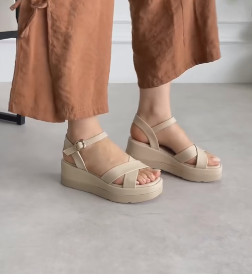 Ladies' Crisscross Strap Platform Wedge Sandals