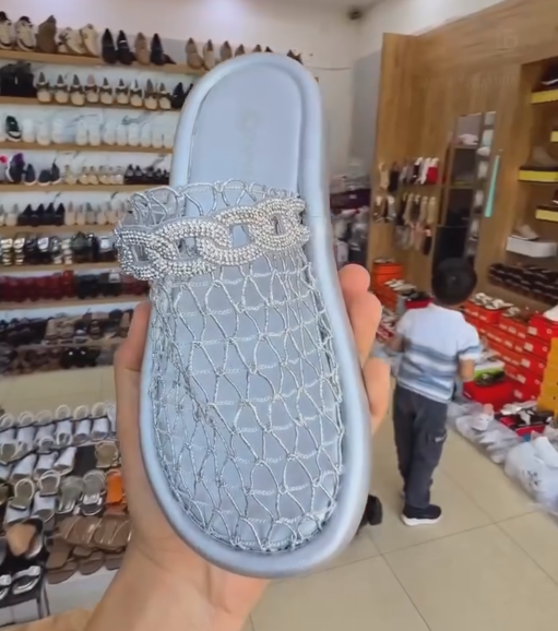 Women's Rhinestone Chain Mesh Flat Slides