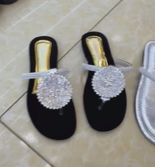 Women's Crystal Butterfly Embellished T-Strap Flip Flop Sandals