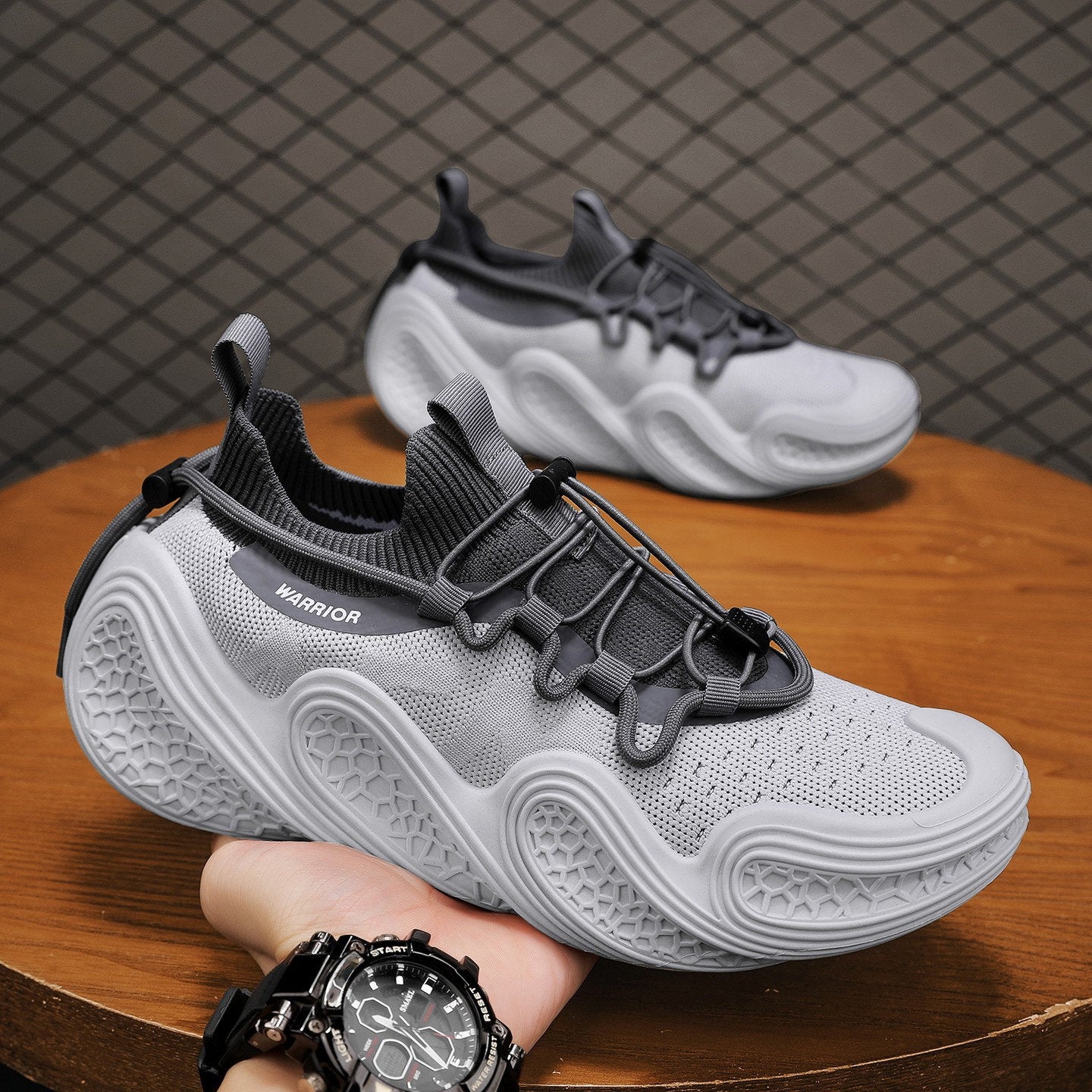 Men's Breathable Mesh Casual Sports Shoes