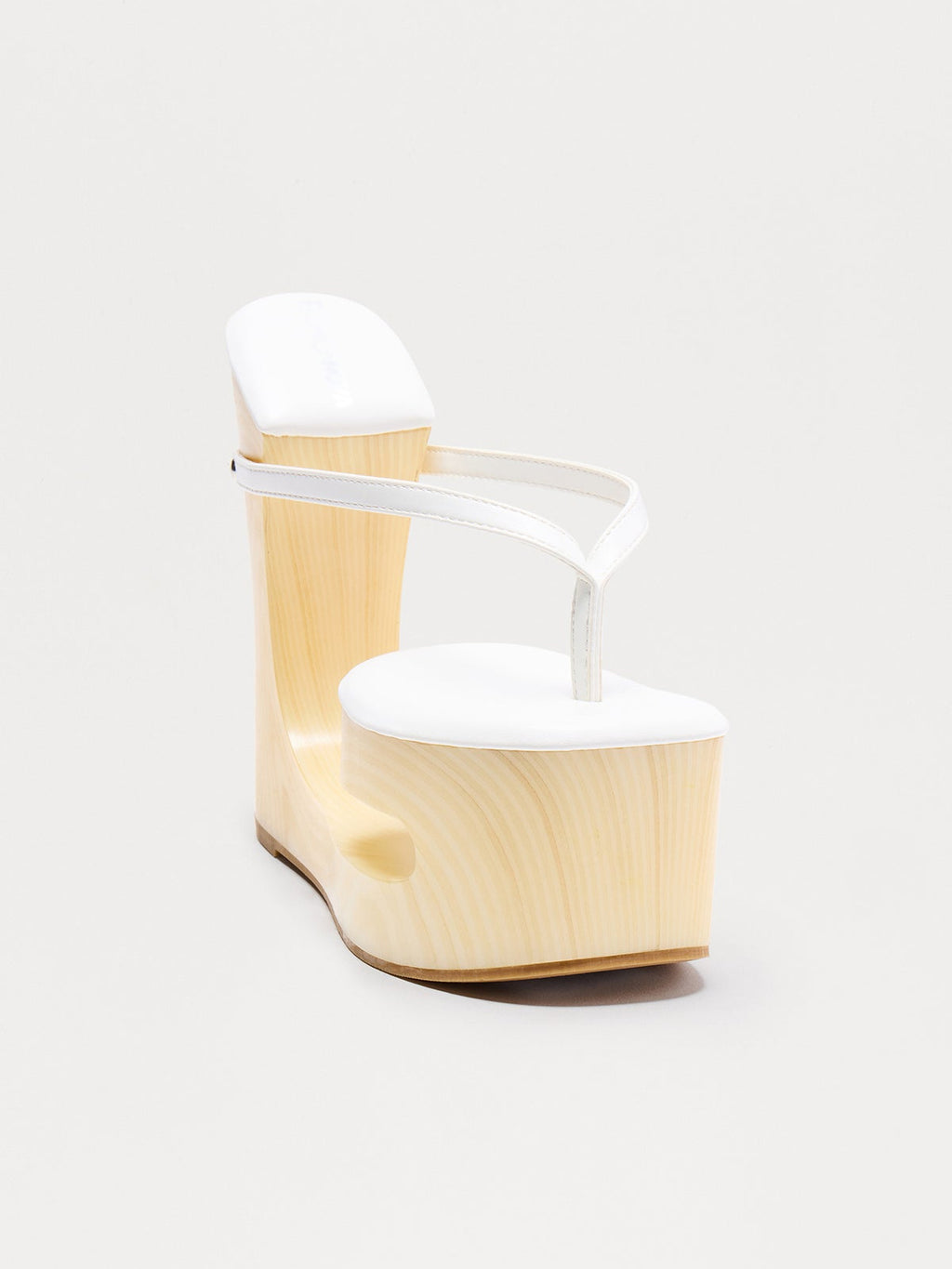 Avant-Garde Hollow Wood Grain Wedge Flip Flop Designer Platform Heel Sandals
