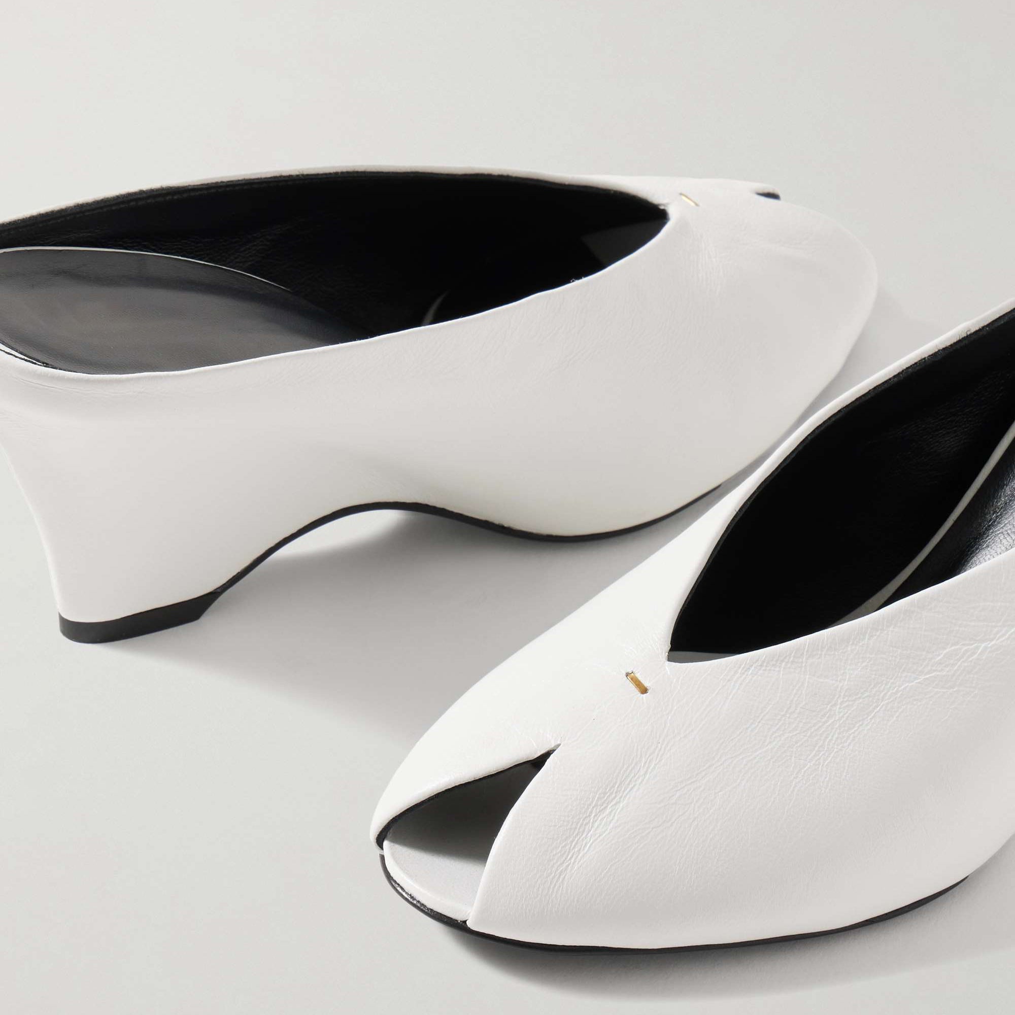 Ladies' Minimalist Sculptural Heel Peep-Toe Sandals